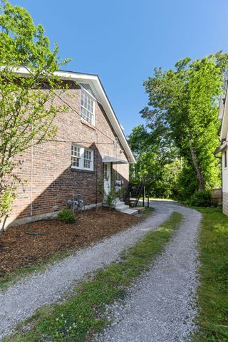 2018 Sweetbriar Ave, Nashville, TN 37212