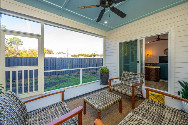 204 Saunter Court, Johns Island, SC 29455