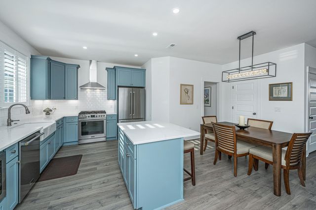 204 Saunter Court, Johns Island, SC 29455