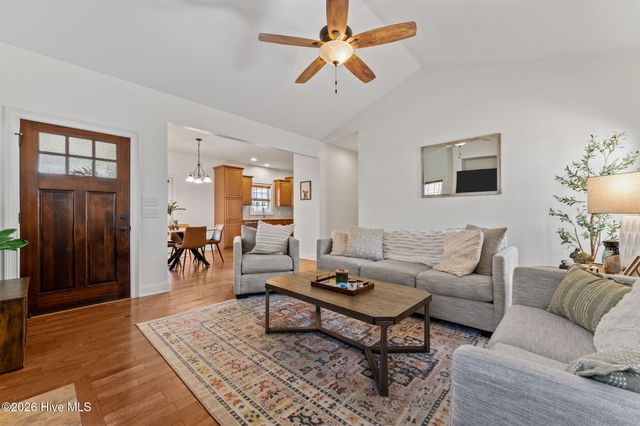 155 E Sheldon Road, Southern Pines, NC 28387