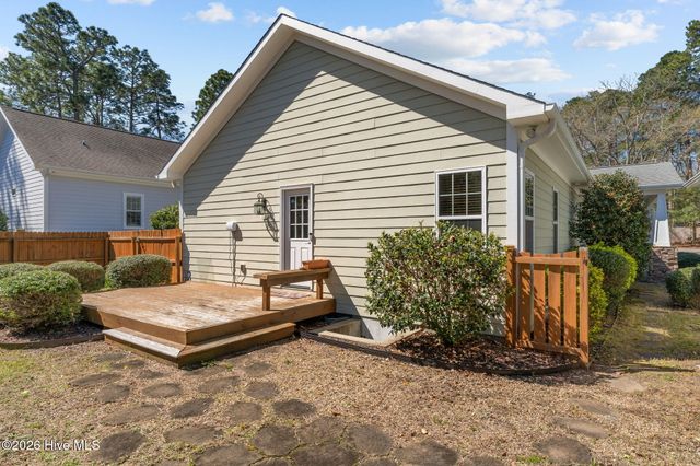 155 E Sheldon Road, Southern Pines, NC 28387
