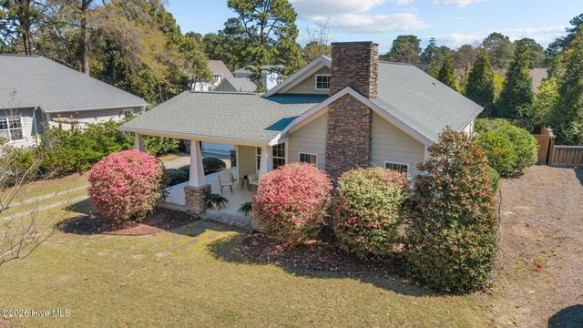155 E Sheldon Road, Southern Pines, NC 28387