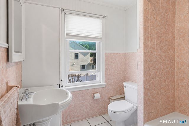35 Faucett Street, Stamford, CT 06906