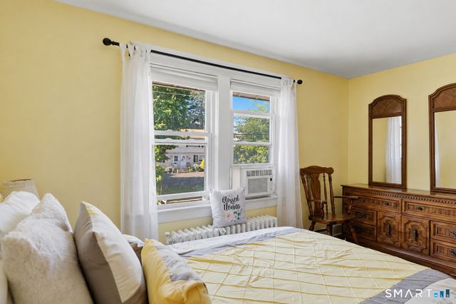 35 Faucett Street, Stamford, CT 06906
