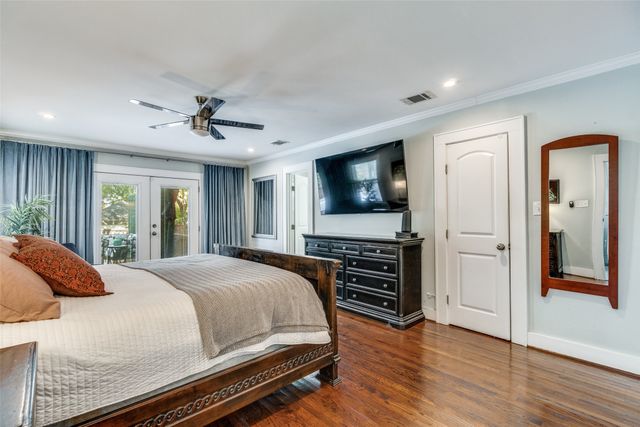 1635 Taft Street, Dallas, TX 75208