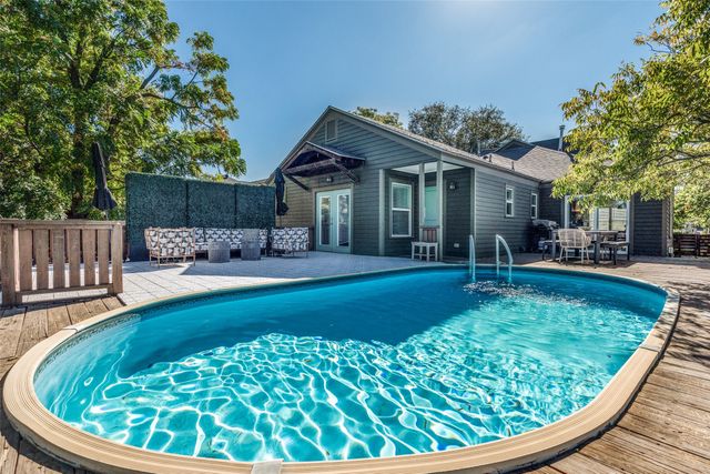 1635 Taft Street, Dallas, TX 75208