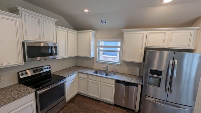 2805 Leslie Lane, Anna, TX 75409