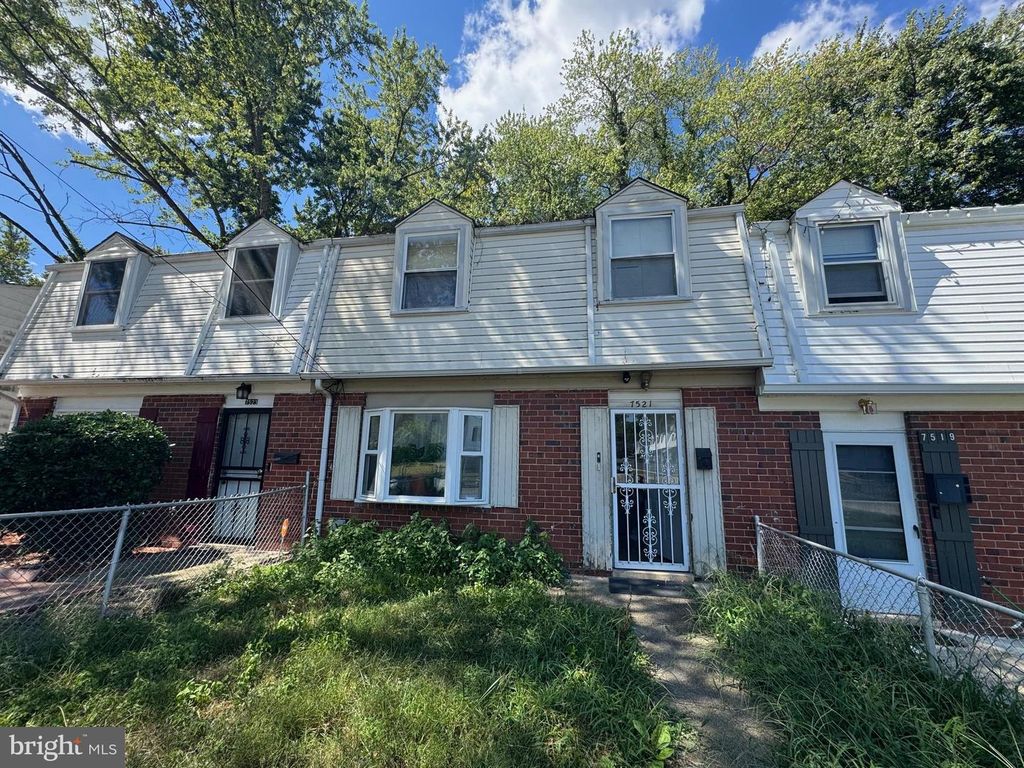 7521 ALLENDALE DR, Landover, MD 20785