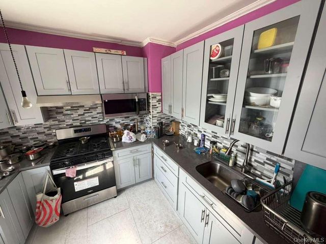 10754 128th Street, Richmond Hill, NY 11419