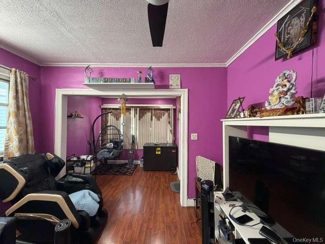 10754 128th Street, Richmond Hill, NY 11419