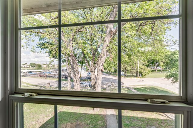 5538 Marina Drive, Garland, TX 75043