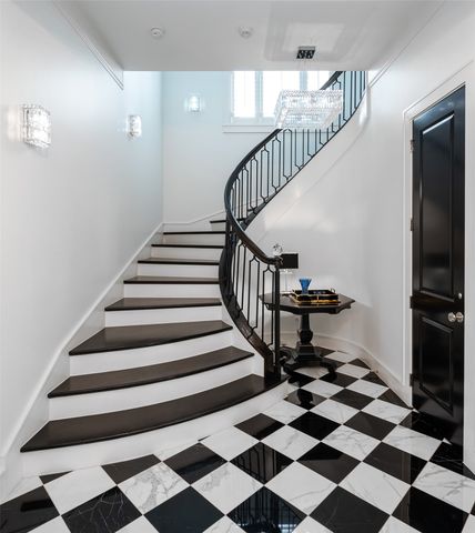 4357 Potomac Avenue, University Park, TX 75205