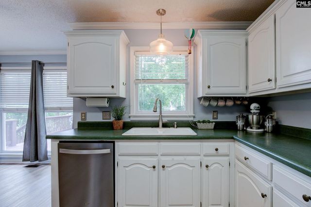 121 Foxridge Run, Lexington, SC 29072