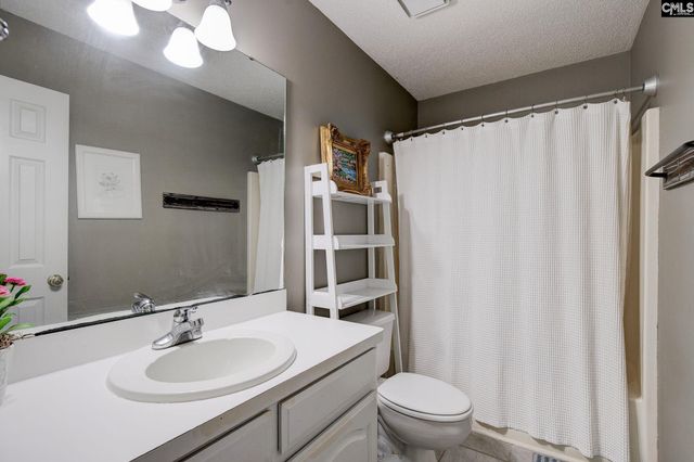 121 Foxridge Run, Lexington, SC 29072