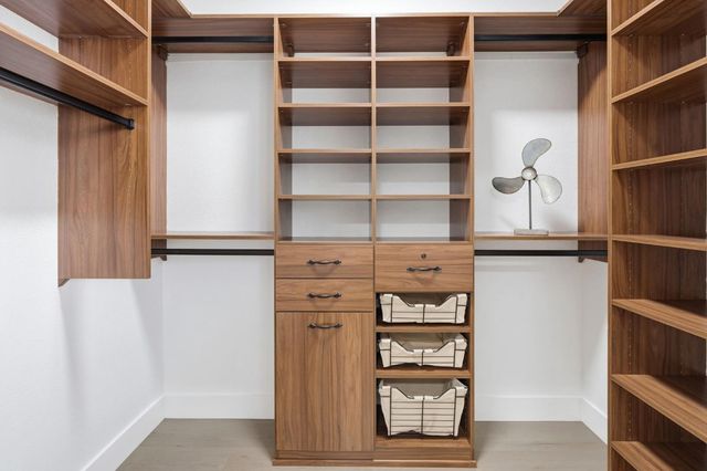 5418 Shennecock Way, Sacramento, CA 95835