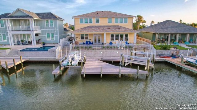 102 Angelfish, Aransas Pass, TX 78336