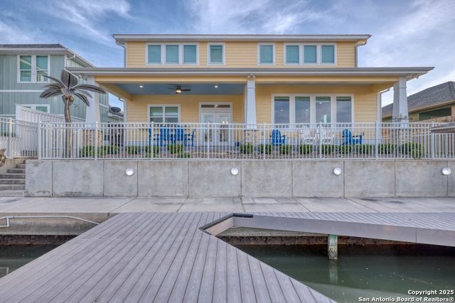 102 Angelfish, Aransas Pass, TX 78336