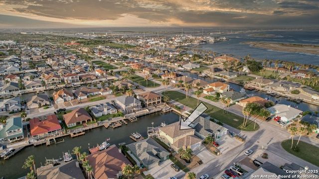 102 Angelfish, Aransas Pass, TX 78336