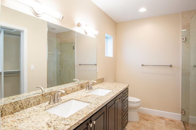 364 ORANGE Way, West Palm Beach, FL 33405