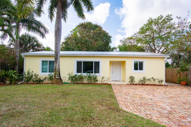 364 ORANGE Way, West Palm Beach, FL 33405
