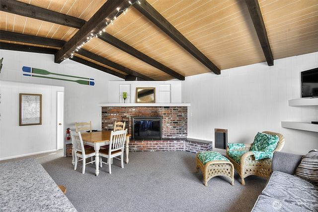 16 Oyehut Road, Hoquiam, WA 98550