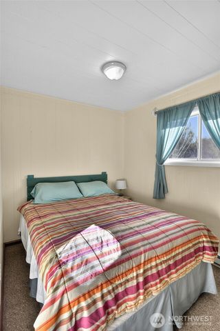 16 Oyehut Road, Hoquiam, WA 98550