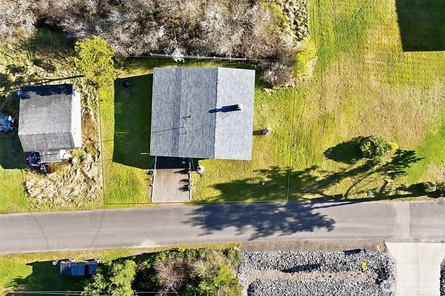 16 Oyehut Road, Hoquiam, WA 98550