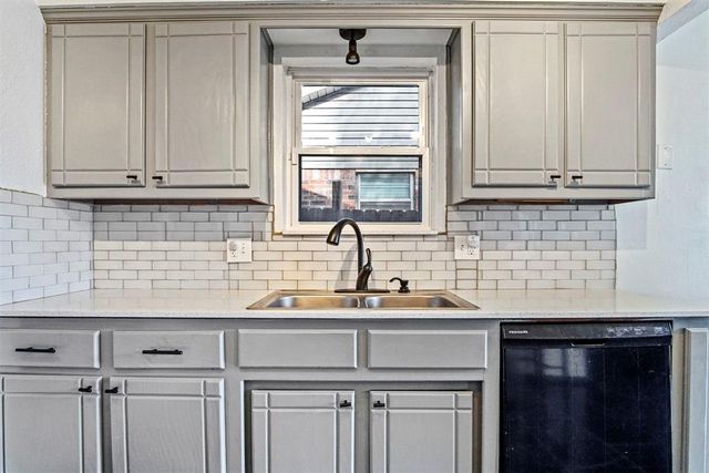 1208 S Patterson Drive, Moore, OK 73160