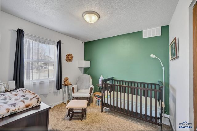 321 E LIBERTY, Rapid City, SD 57701