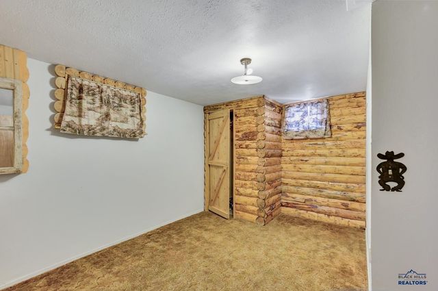 321 E LIBERTY, Rapid City, SD 57701