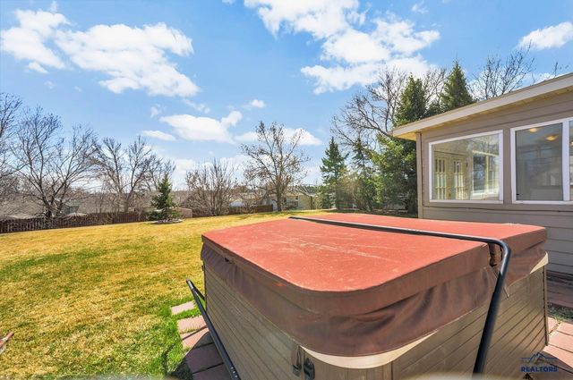 321 E LIBERTY, Rapid City, SD 57701