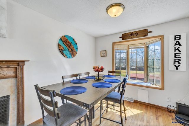 321 E LIBERTY, Rapid City, SD 57701