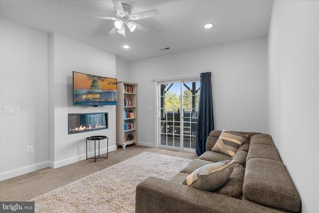 15300 BALLERINA LOOP, Woodbridge, VA 22193