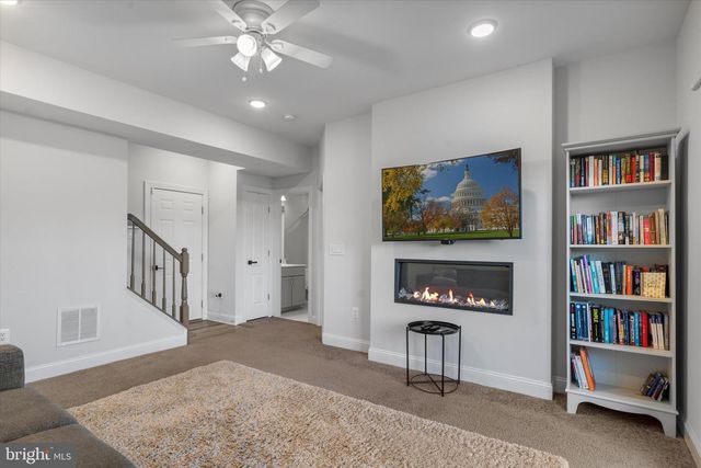 15300 BALLERINA LOOP, Woodbridge, VA 22193