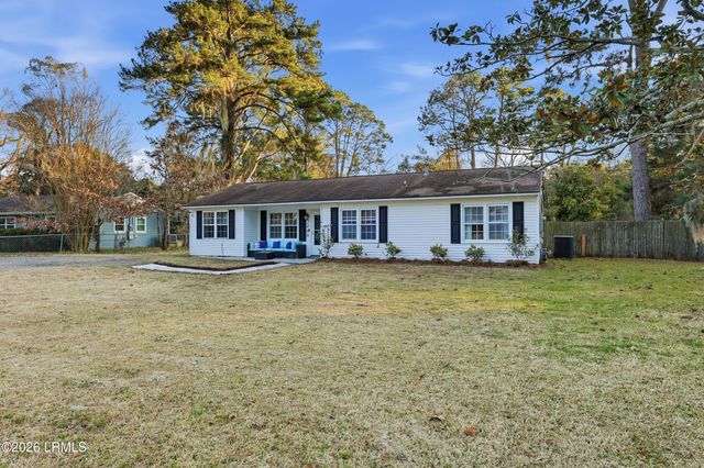 2408 Langhorne Drive, Beaufort, SC 29902