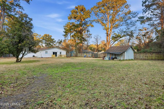 2408 Langhorne Drive, Beaufort, SC 29902