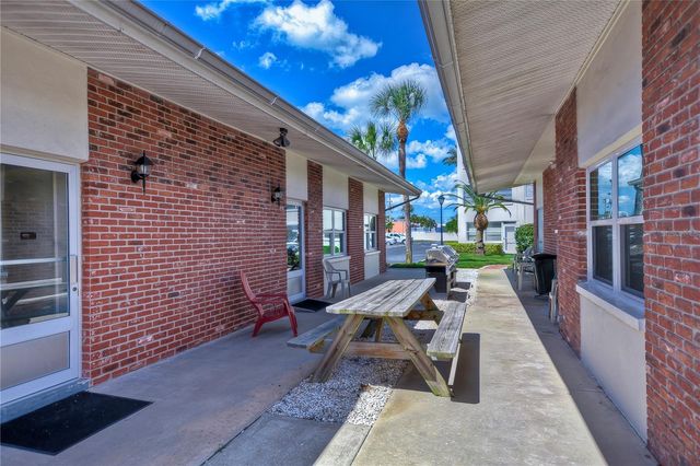 5575 GULF BOULEVARD 323, St Pete Beach, FL 33706