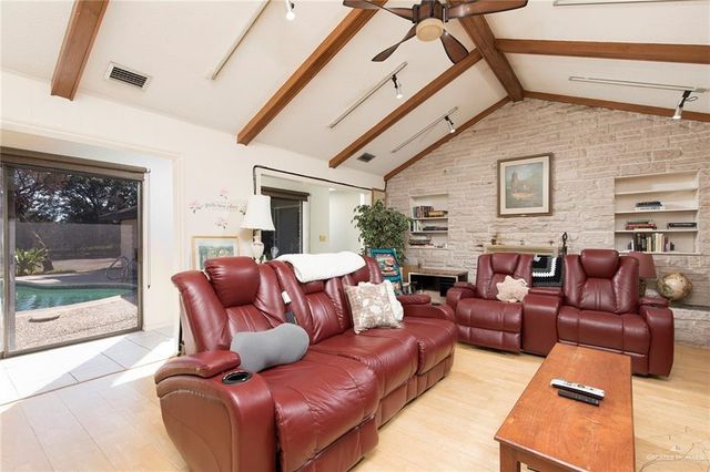 10864 N Glasscock Road, Mission, TX 78573