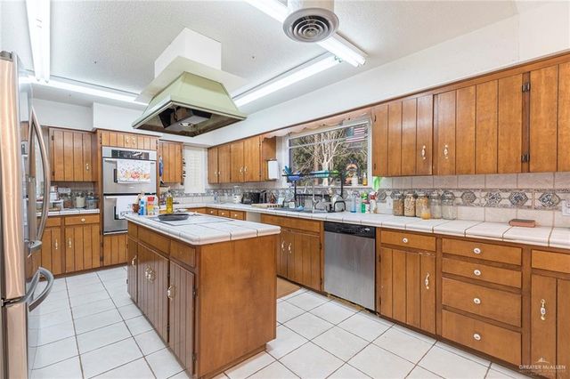 10864 N Glasscock Road, Mission, TX 78573