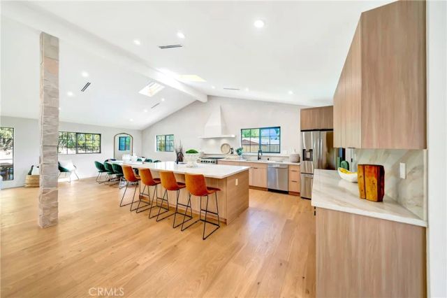 5534 Pattilar Avenue, Woodland Hills, CA 91367