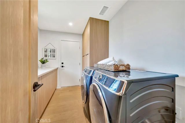 5534 Pattilar Avenue, Woodland Hills, CA 91367