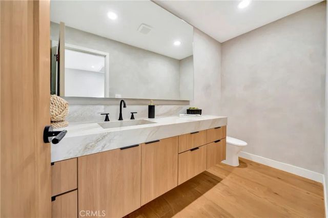 5534 Pattilar Avenue, Woodland Hills, CA 91367