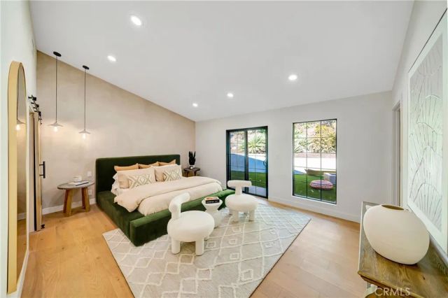 5534 Pattilar Avenue, Woodland Hills, CA 91367