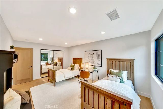 5534 Pattilar Avenue, Woodland Hills, CA 91367