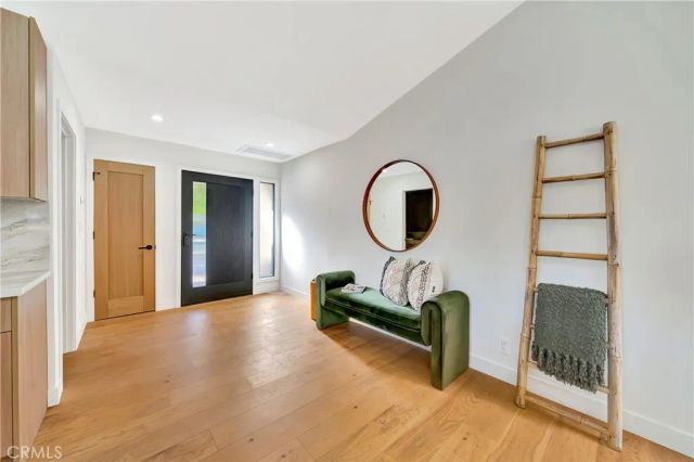 5534 Pattilar Avenue, Woodland Hills, CA 91367