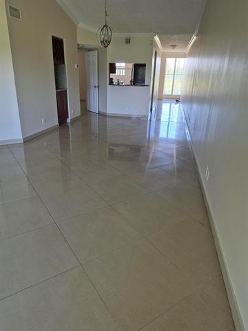 2823 N Course Drive 205, Pompano Beach, FL 33069