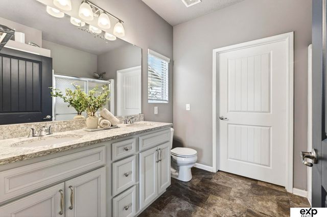 8108 S 190 Street, Omaha, NE 68136