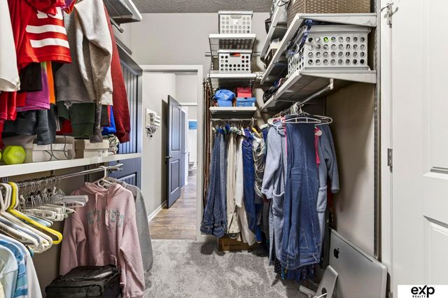 8108 S 190 Street, Omaha, NE 68136