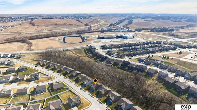 8108 S 190 Street, Omaha, NE 68136