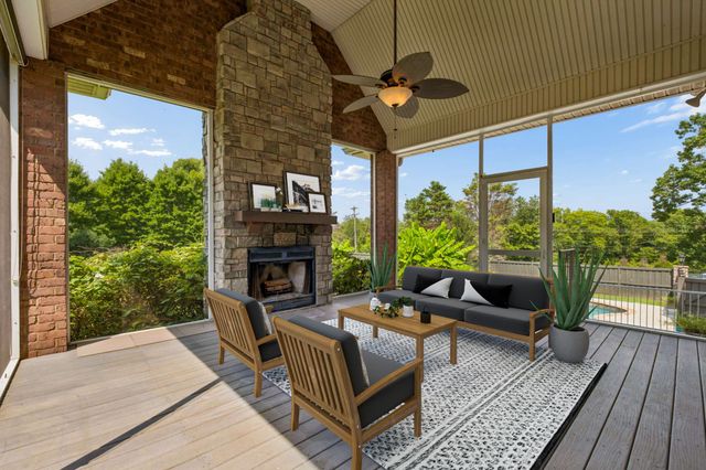 2200 Brienz Valley Dr, Franklin, TN 37064